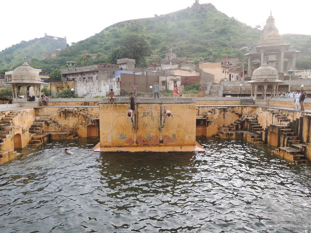Panna Meena ka Kund, Amer