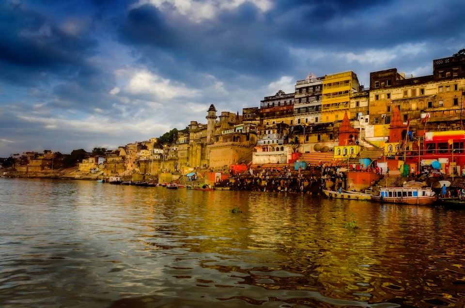 place to visit varanasi