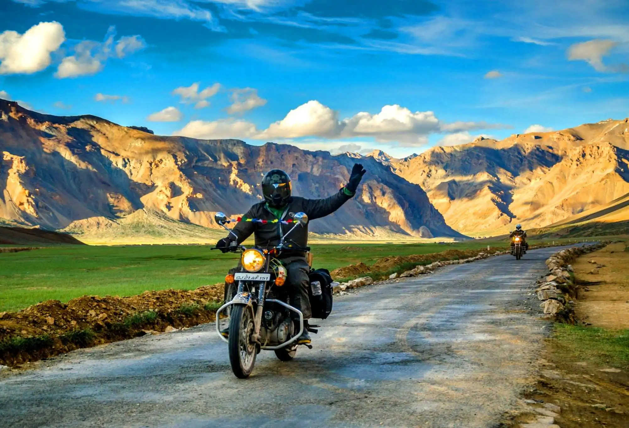 What do I need to know before traveling to Leh