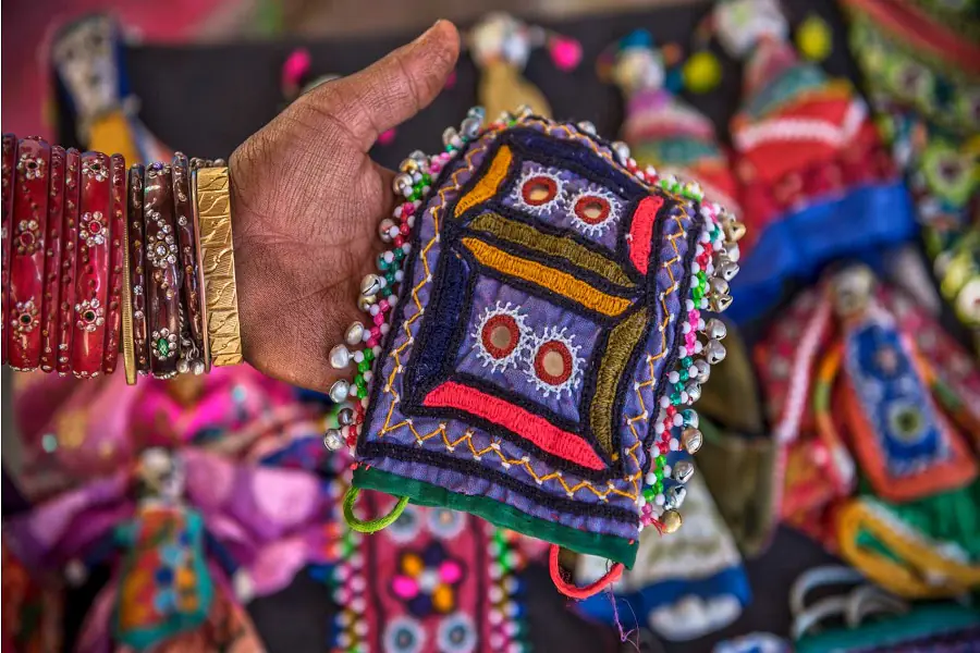 Which Textile is Famous in Gujarat