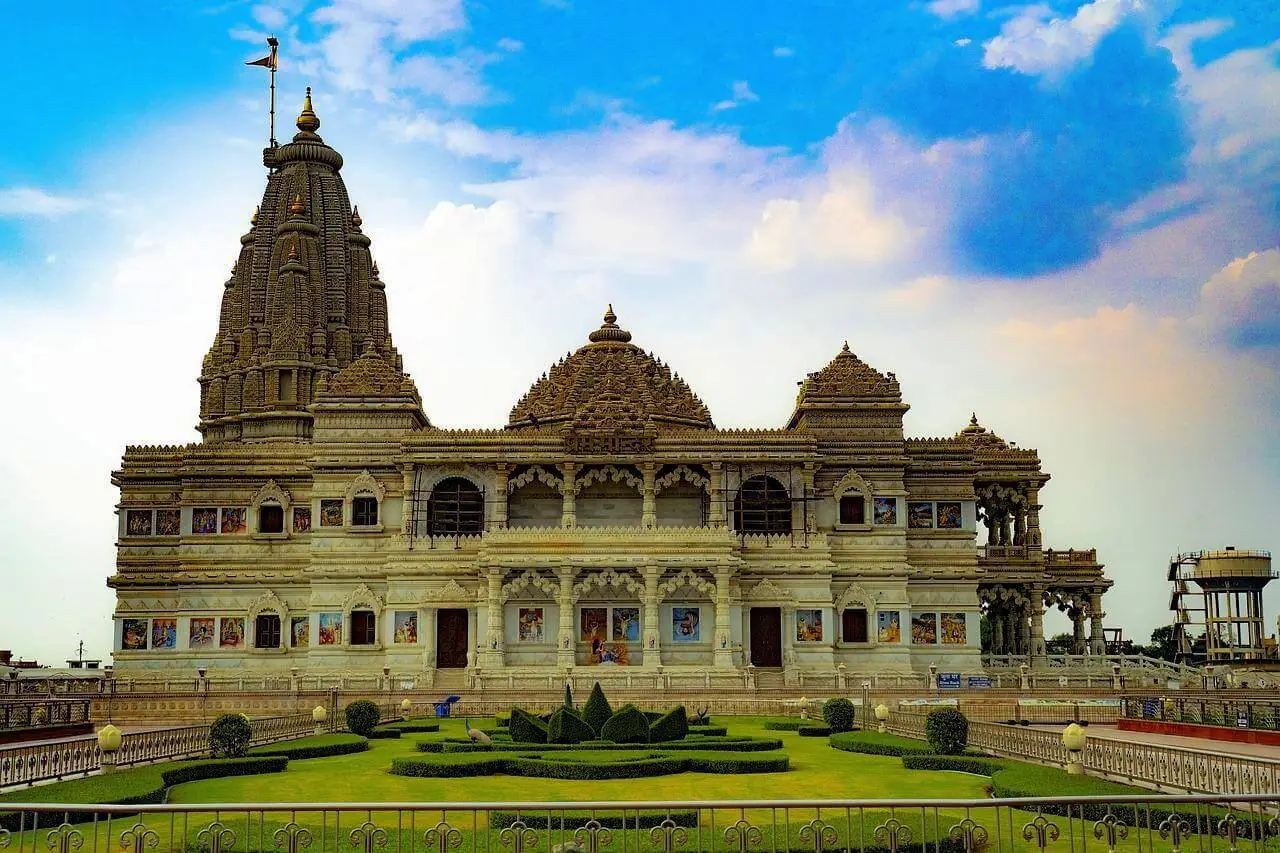 A guide to exploring the spiritual essence of Mathura and Vrindavan