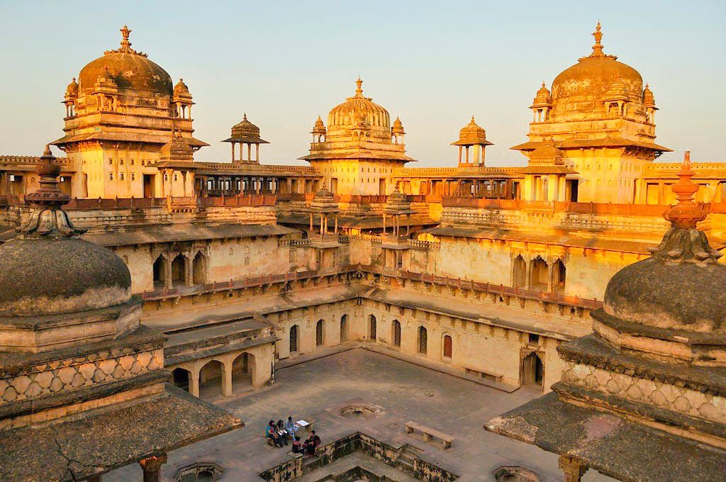 rani mahal orcha