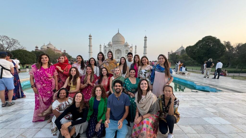 travel agents in delhi india