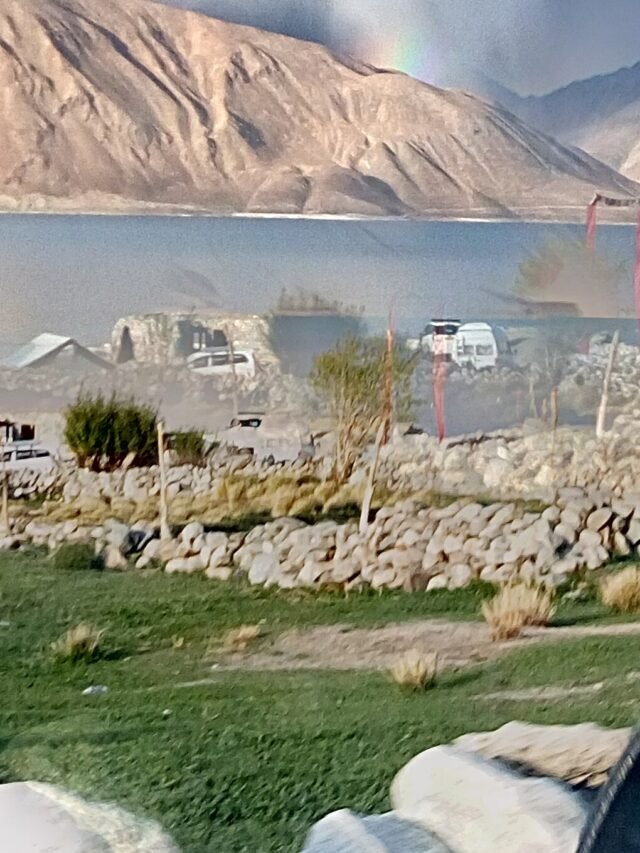 1024px-Pangong_Lake_3