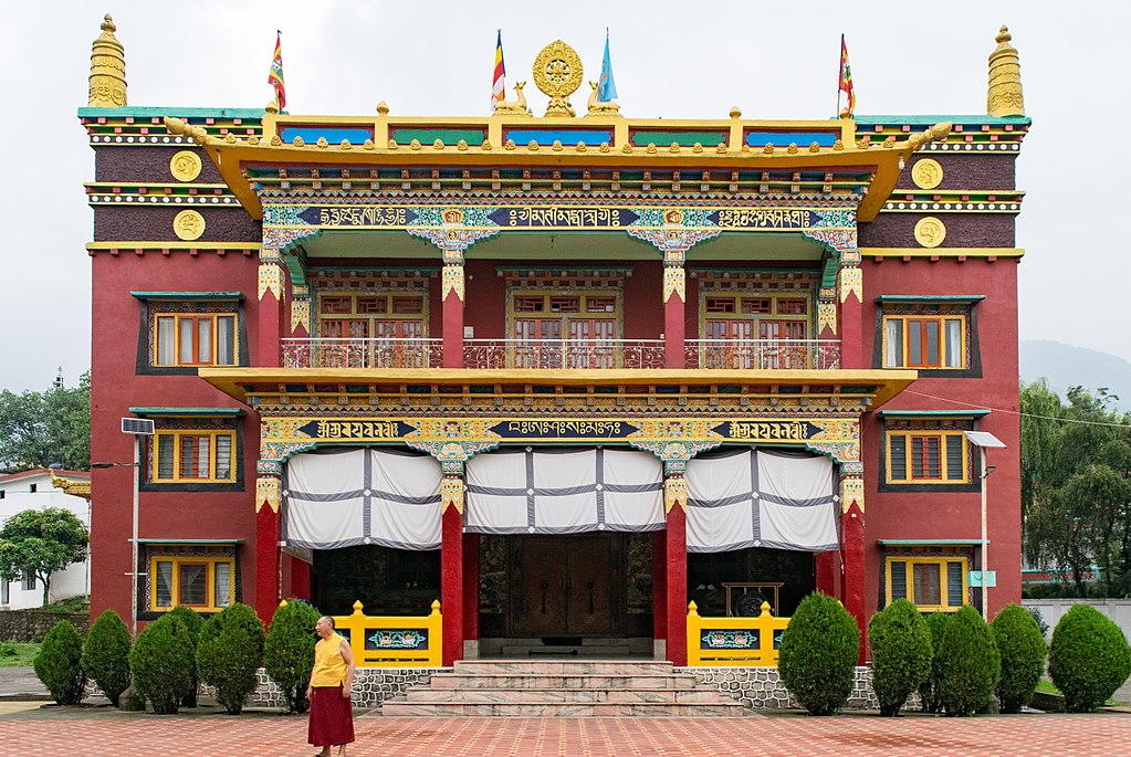 Ashish Gupta from Noida, India, CC BY 2.0 <https://creativecommons.org/licenses/by/2.0>, via Wikimedia Commons-Dharamshala Travel Guide