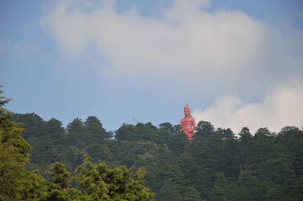 Biswarup Ganguly, CC BY 3.0 <https://creativecommons.org/licenses/by/3.0>, via Wikimedia Commons