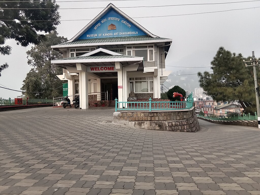 Muthukumaran Esakkiappan, CC BY-SA 4.0 <https://creativecommons.org/licenses/by-sa/4.0>, via Wikimedia Commons-Dharamshala Travel Guide