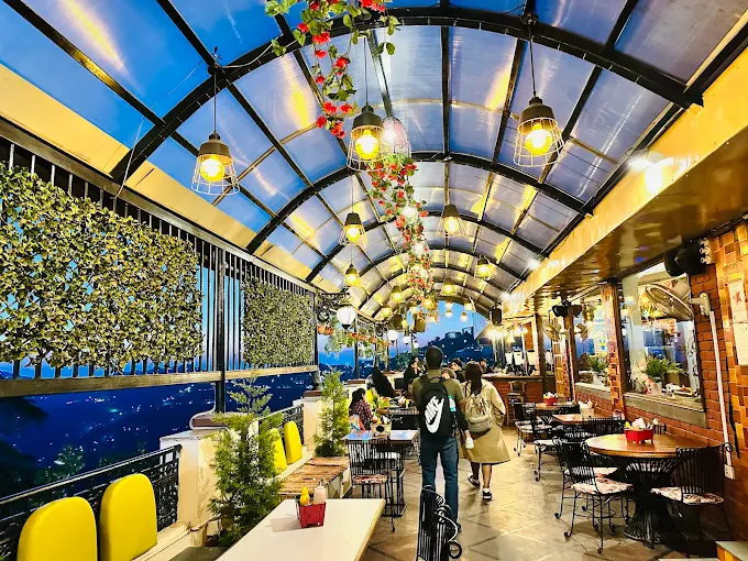 Cafe Simla Times-Shimla Travel Guide