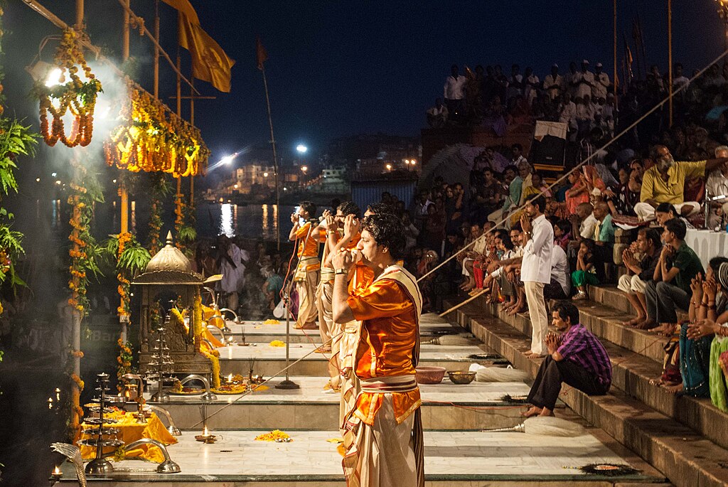 Sujay25, CC BY-SA 4.0 <https://creativecommons.org/licenses/by-sa/4.0>, via Wikimedia Commons-Must-Visit Places in India