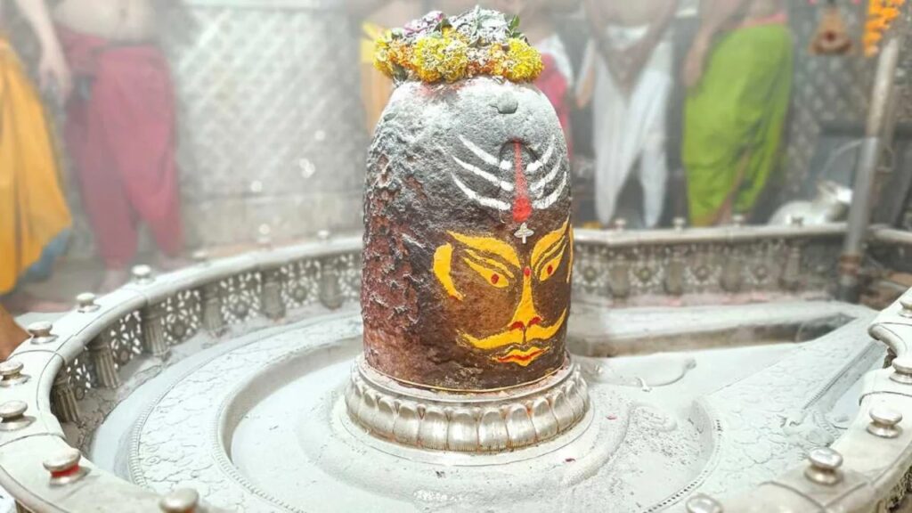 Mahakaleshwar Jyotirlinga Darshan-Mahakaleshwar Jyotirlinga