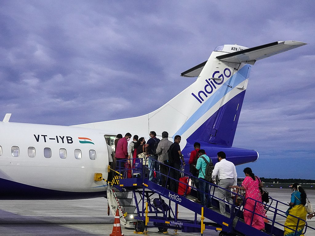 <https://creativecommons.org/licenses/by-sa/4.0>, via Wikimedia Commons-Flight Discounts to Thailand