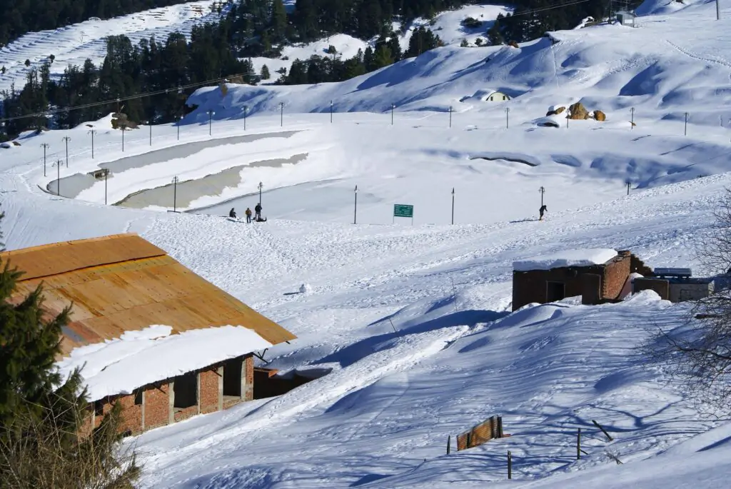Auli tour-India Monthly Travel Guide