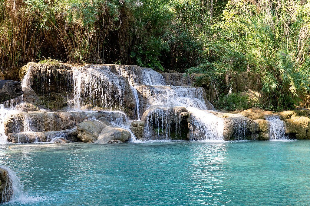 Balon Greyjoy, Public domain, via Wikimedia Commons-International Destinations Under 50k