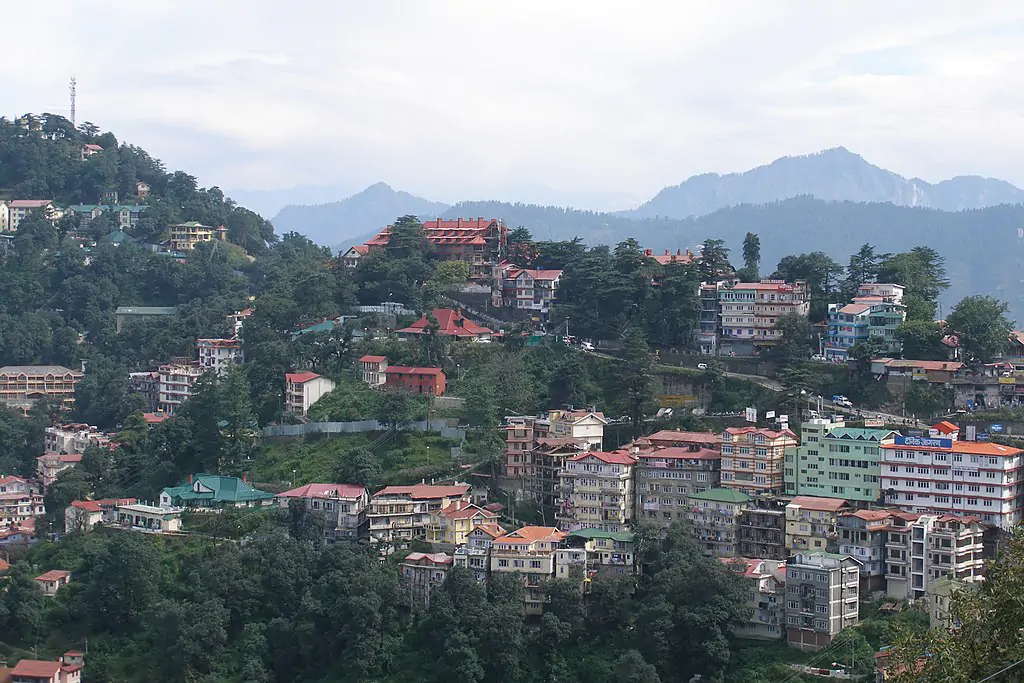 © Vyacheslav Argenberg / http://www.vascoplanet.com/, CC BY 4.0 <https://creativecommons.org/licenses/by/4.0>, via Wikimedia Commons-India Monthly Travel Guide