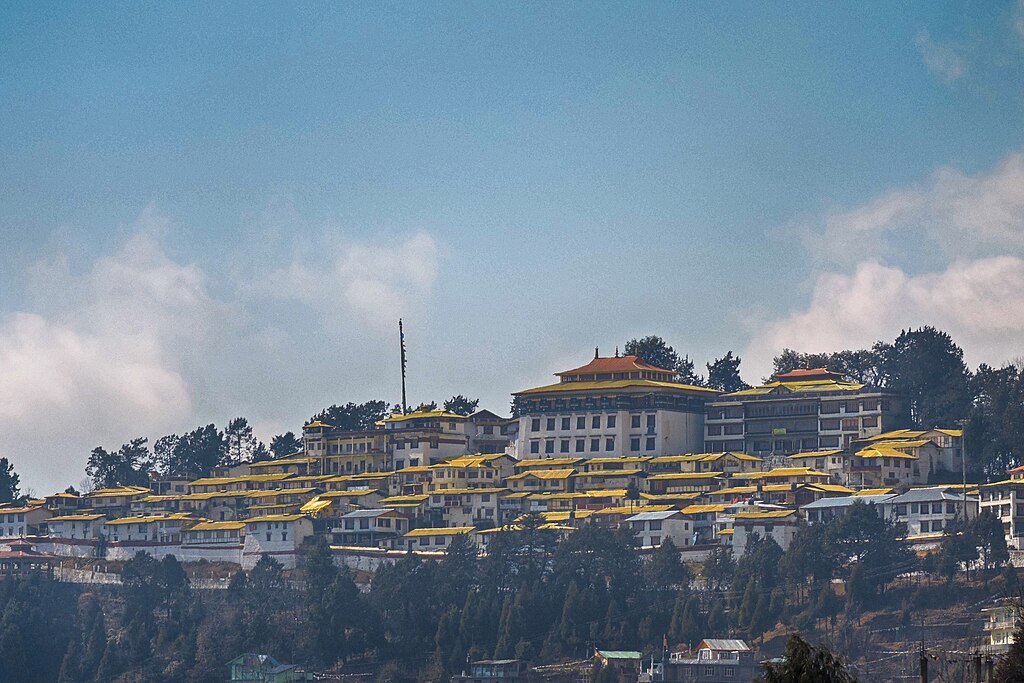 Kingshuk Mondal, CC BY 2.0 <https://creativecommons.org/licenses/by/2.0>, via Wikimedia Commons-Places to Visit in India in 2026