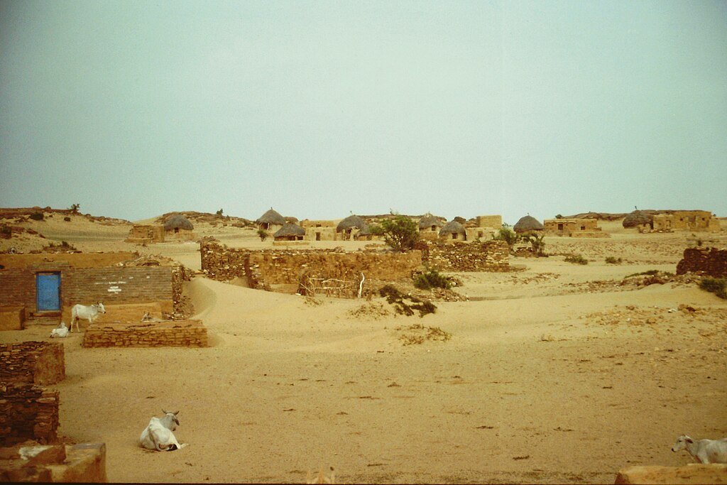 Blue cab, CC BY 3.0 <https://creativecommons.org/licenses/by/3.0>, via Wikimedia Commons-Indian Places