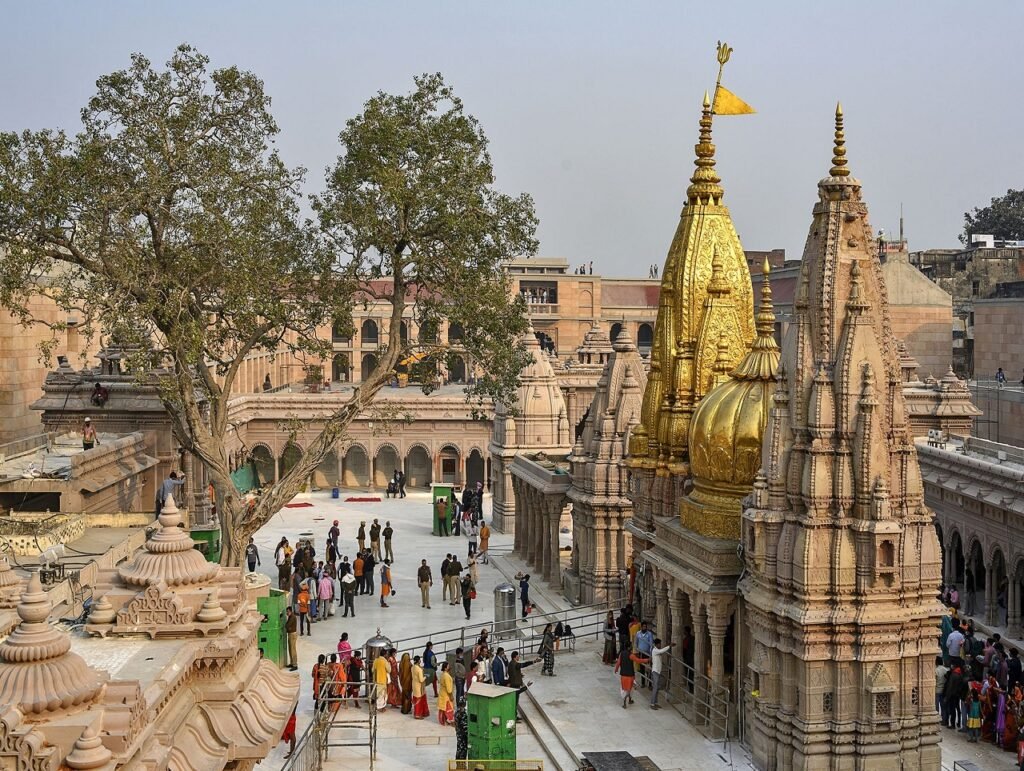 Kashi Vishwanath Temple, Varanasi-Famous Temples in India