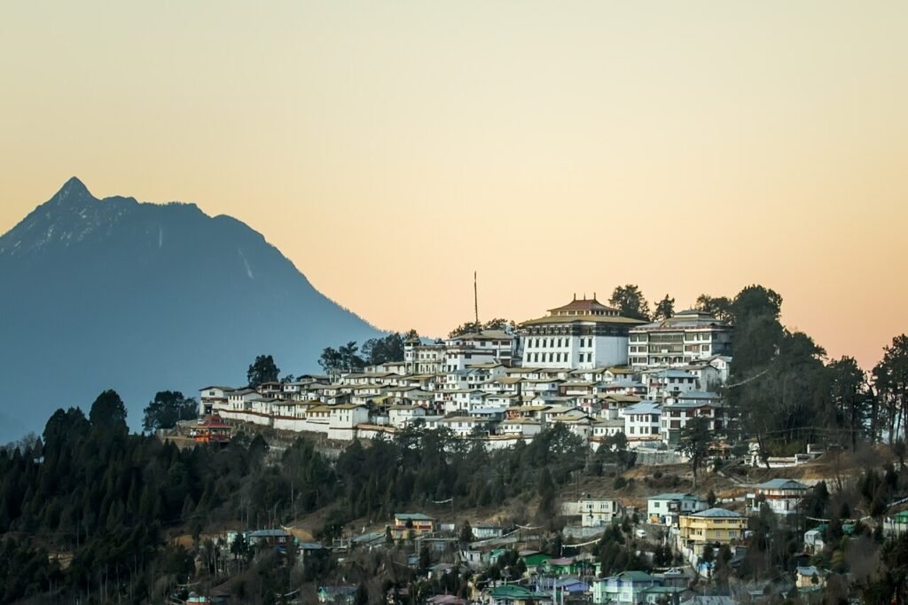Vikramjit Kakati, CC BY-SA 4.0 <https://creativecommons.org/licenses/by-sa/4.0>, via Wikimedia Commons-Monasteries in India