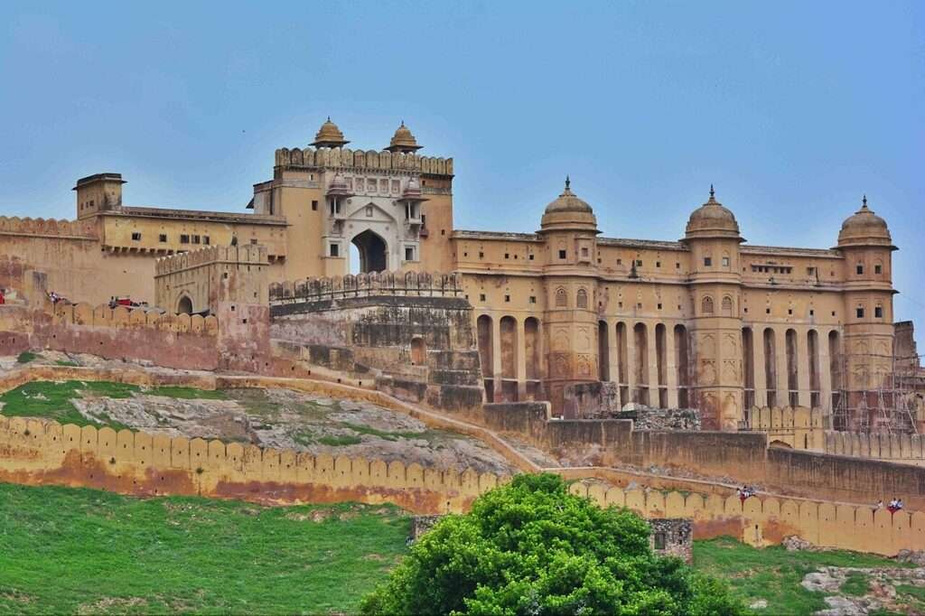 Anupamg, CC BY-SA 4.0 <https://creativecommons.org/licenses/by-sa/4.0>, via Wikimedia Commons-7 days in Rajasthan