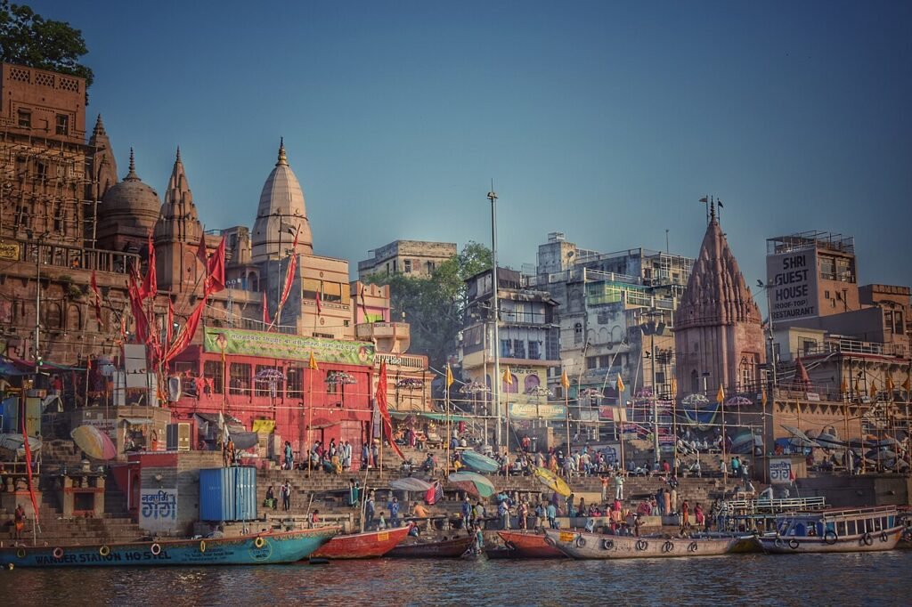 Ghat_in_Varanasi- Varanasi ghats