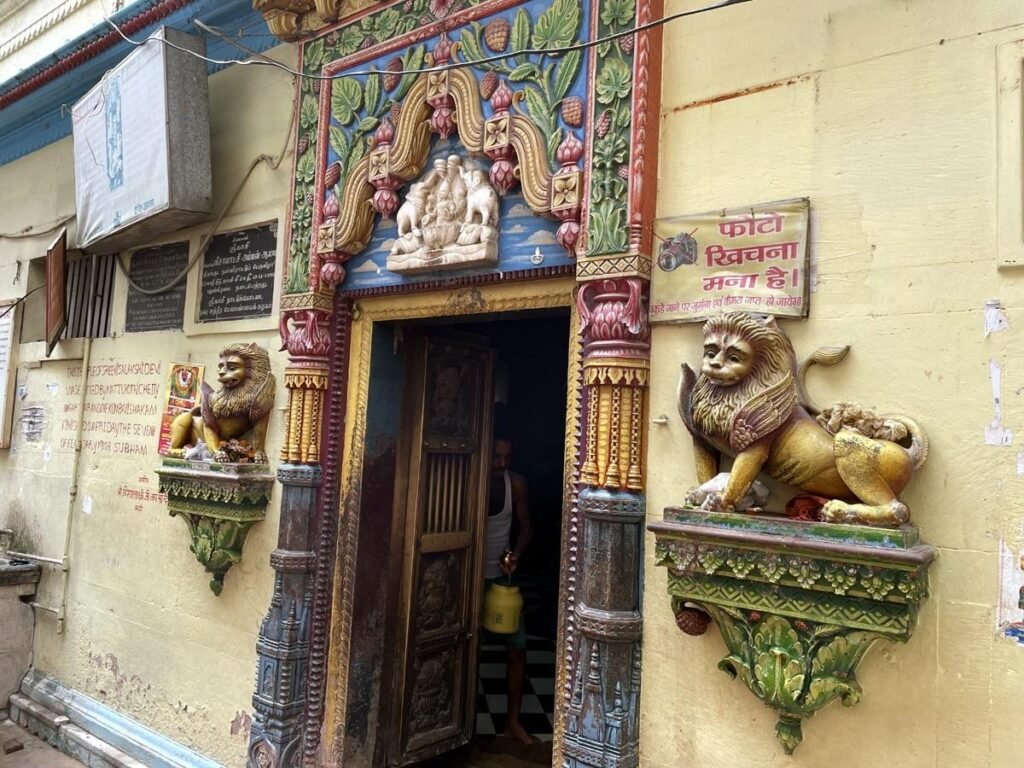 Why is Vishalakshi Temple Considered the Shakti Peeth in Varanasi- Shakti Peeth in Varanasi