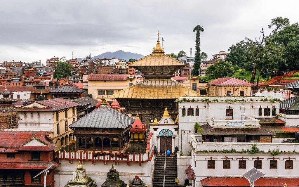 Bijay Chaurasia, CC BY-SA 4.0 <https://creativecommons.org/licenses/by-sa/4.0>, via Wikimedia Commons-how to plan a trip to Nepal