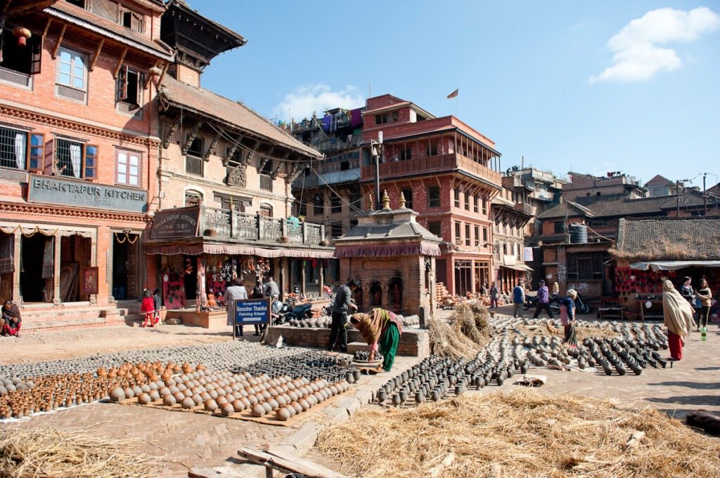 Vitbaisa, CC BY-SA 4.0 <https://creativecommons.org/licenses/by-sa/4.0>, via Wikimedia Commons-Bhaktapur Travel Guide